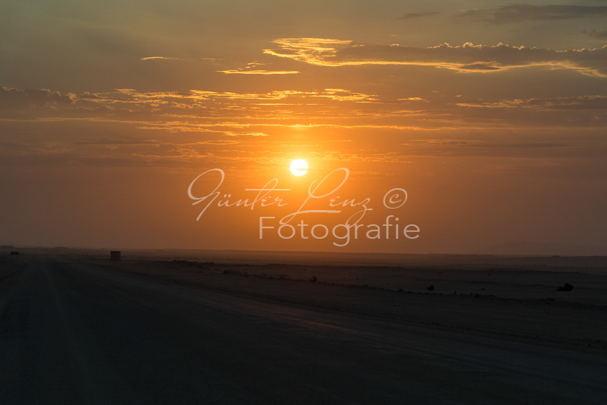 Sonnenuntergang bei Walvisbay