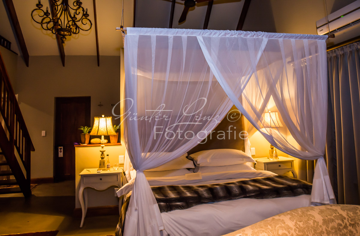 Madi Madi Wildlife Lodge, Experior
